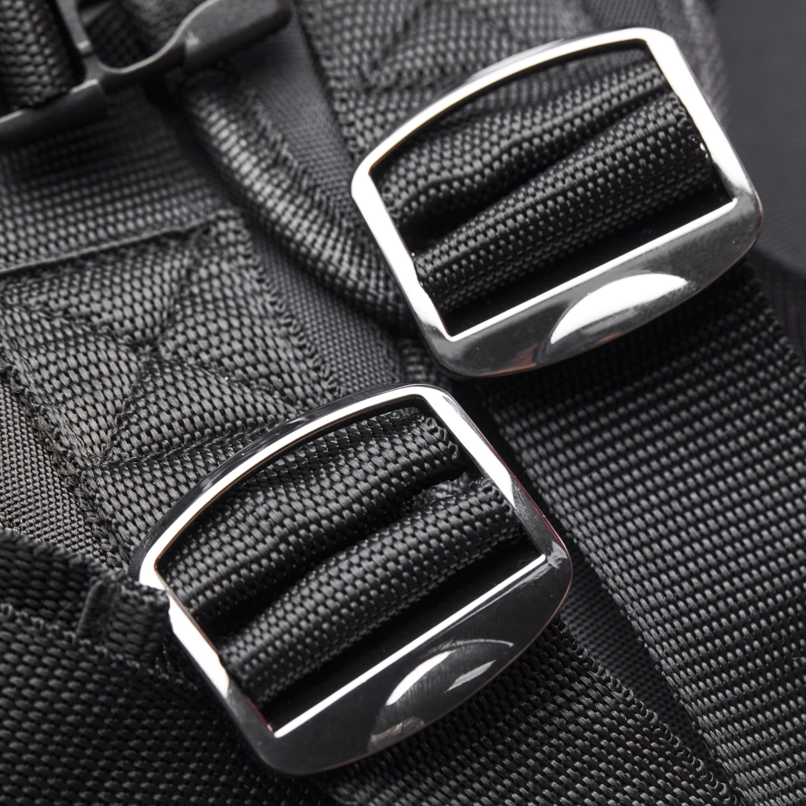 Close-up of the metal strap adjusters on a Hardcase Technologies EVATEK handpan bag