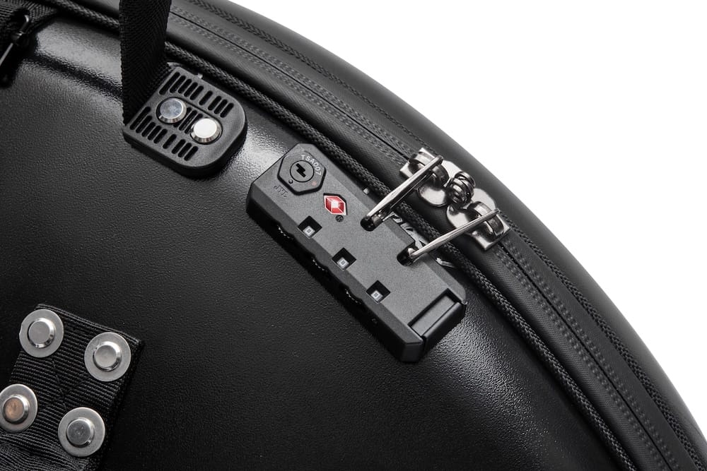 Close-up of the Cargo Hardcase TSA lock, zipper and reinforced hardware