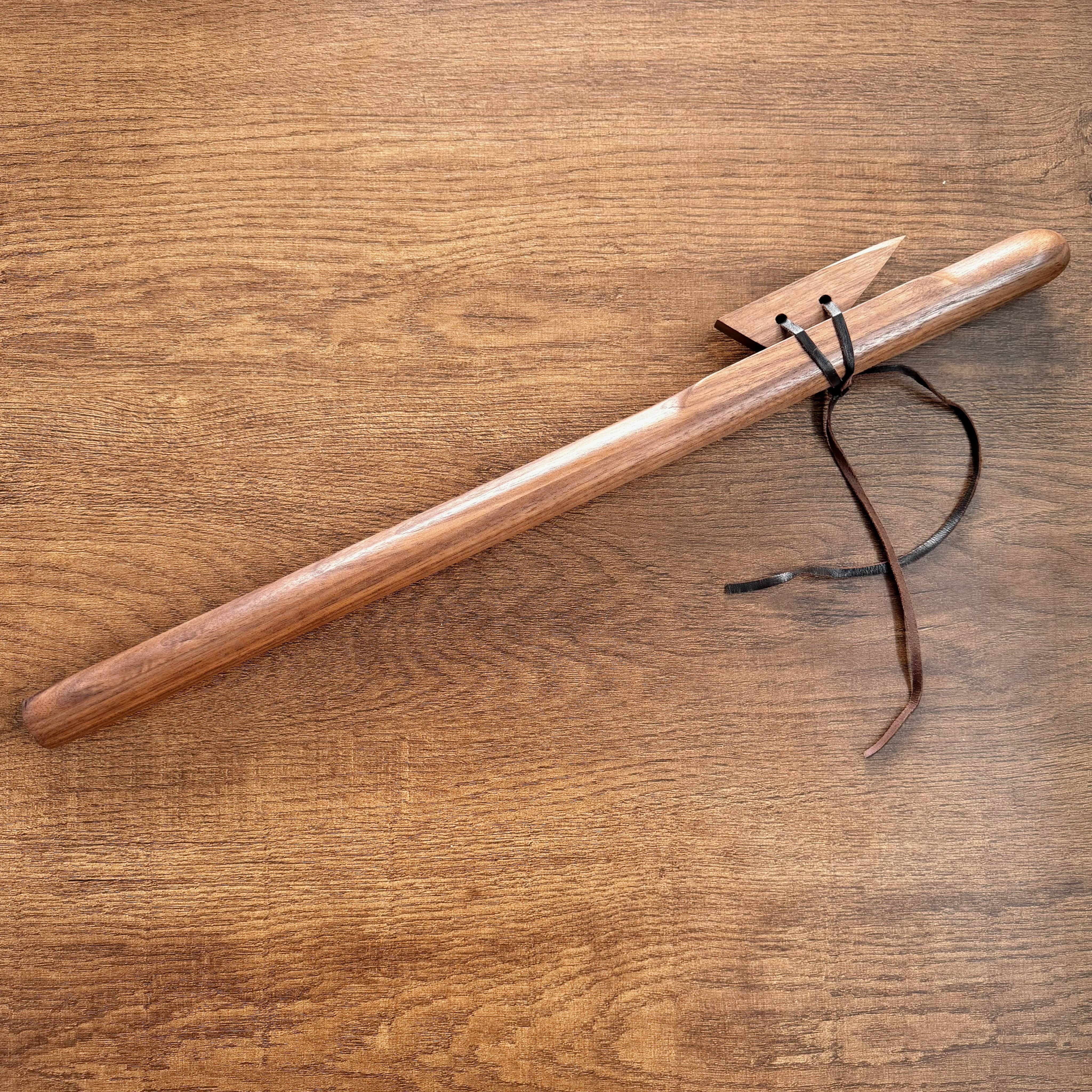 Native American Style Flute Walnut / Sheoak 53cm