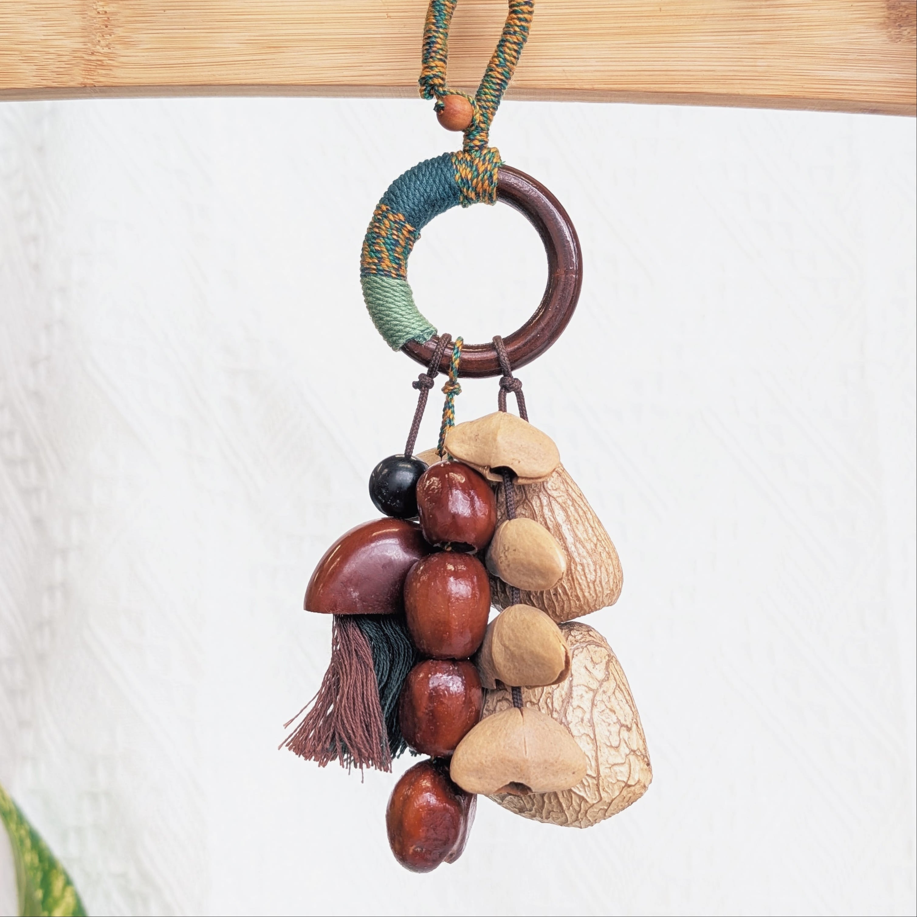 Natural Seed Shaker Ornament – Wildwood Whisper