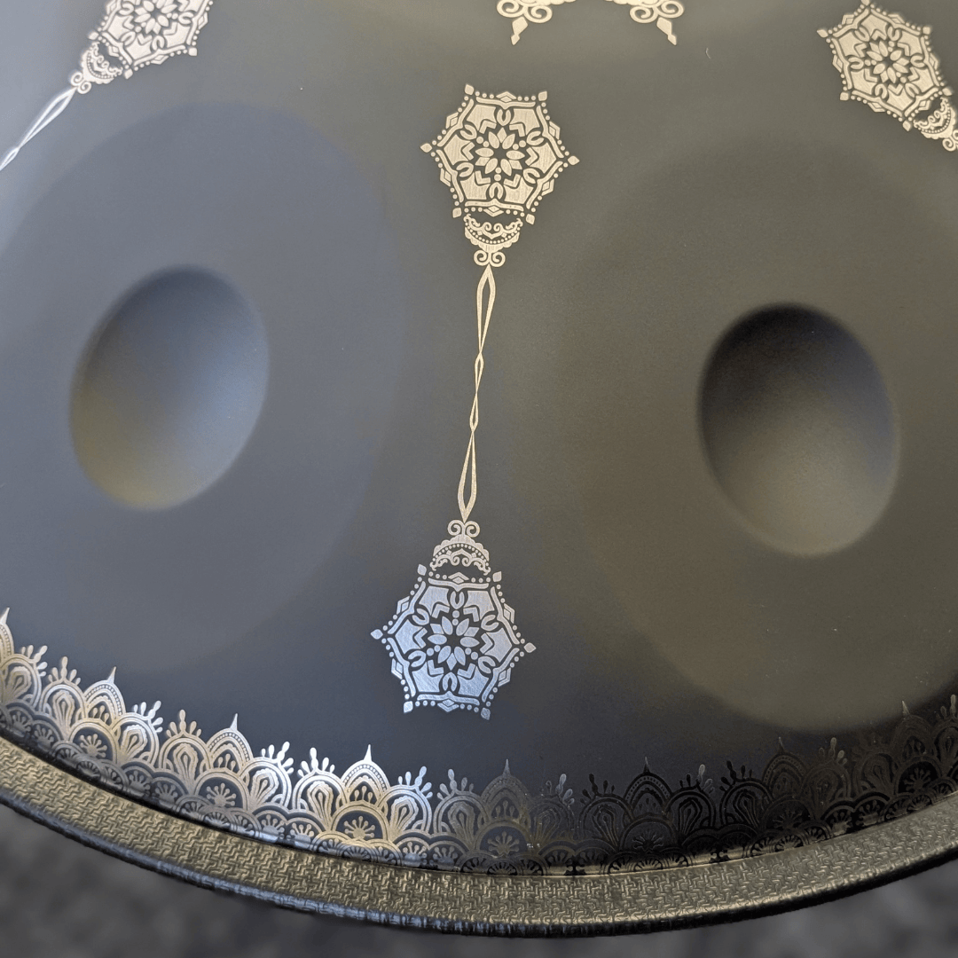 アート・デザイン・音楽 Built by Hand Riza Handpan 12-Note D Kurd Beginner Mandala Black 55cm