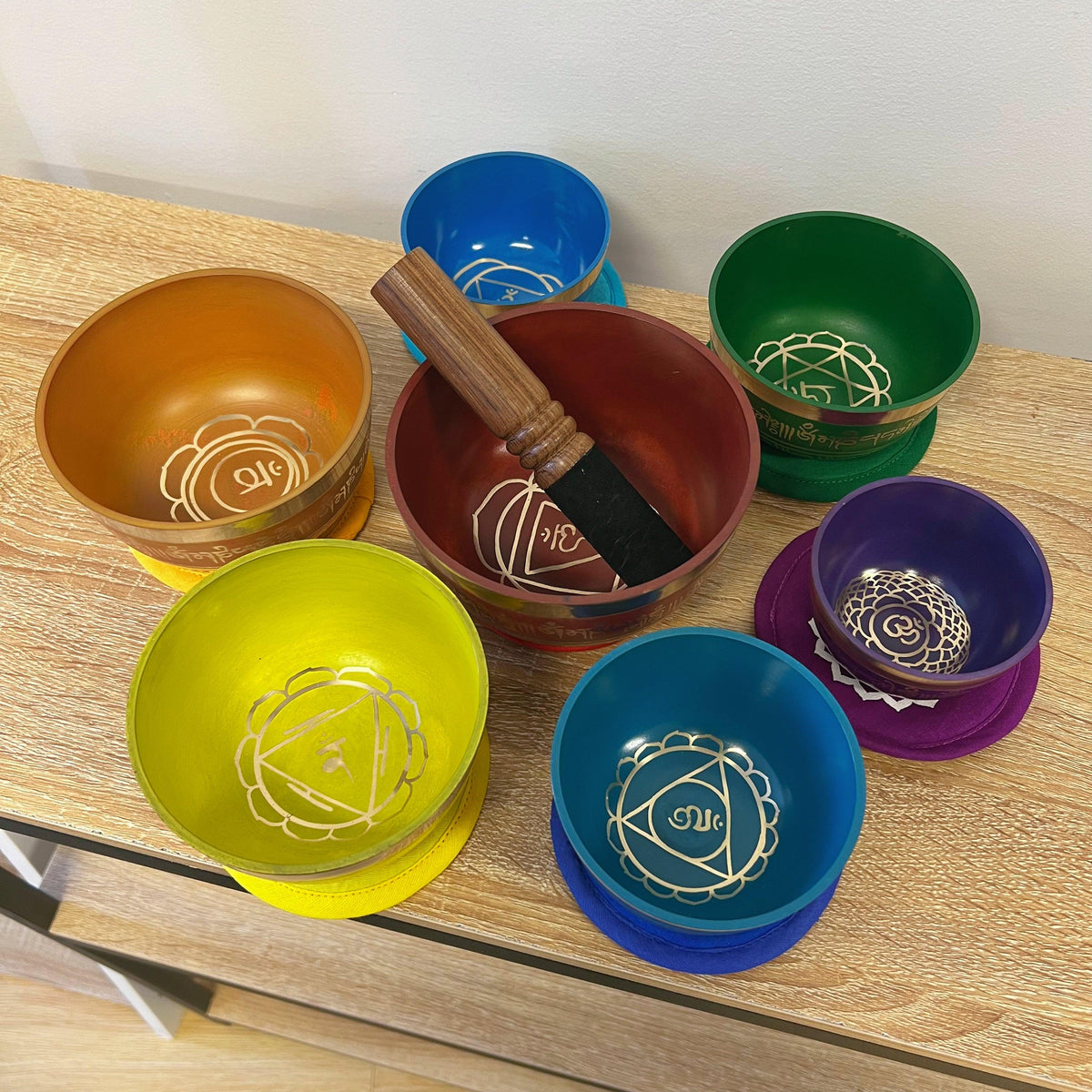 Tibetan Singing Bowl Nepal Handmade 7 Chakras Set